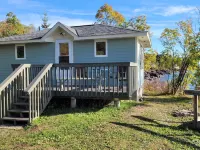 Superior Reflections  Cabin #2 on Lake Superior クックのホテル