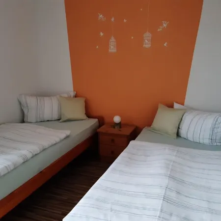 Apartment in the country, with pool, directly between Leipzig and the Düben Heath