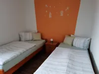 Apartment in the country, with pool, directly between Leipzig and the Düben Heath