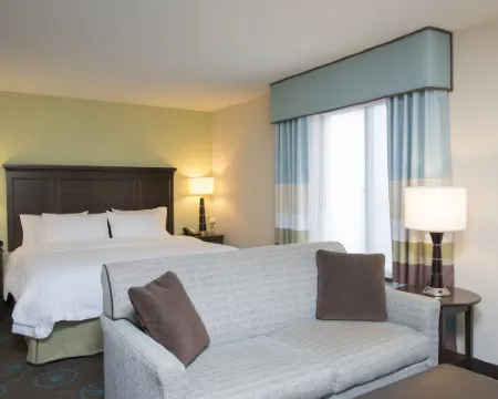 Hampton Inn & Suites Kokomo Hotels in Kokomo