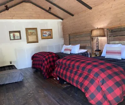 Moonlight Cottage—Sleeps 5 or 6
