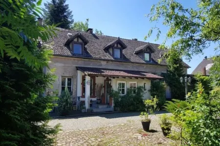 Schlossblick: Küche Kamin Parken Hofladen