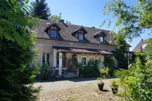 Schlossblick: Küche Kamin Parken Hofladen