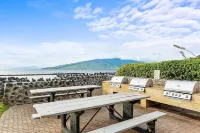 Stunning Maui Oceanfront Oasis: 2Bd/2BTH Penthouse w/AC Menehune Shores #625 - 3 estrellas