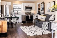 The Eagle's Nest:  A Charming Oasis Minutes from Decatur Square