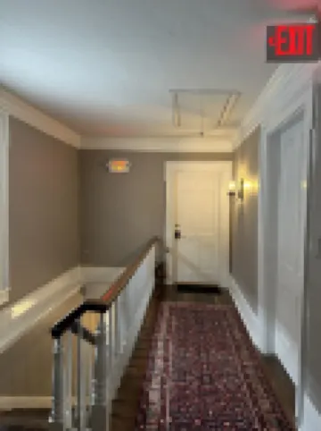 Stay downtown within walking distance of restaurants, shopping, and breweries!