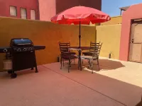 Charming 2BR-2.5BA Townhome- Access to Pool, Hot Tub & Gym