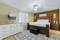 Cozy Farm House Home Located Near Main Freeways SUPER HOST on other platforms Hotels near Las Tiendas de Zaragosa