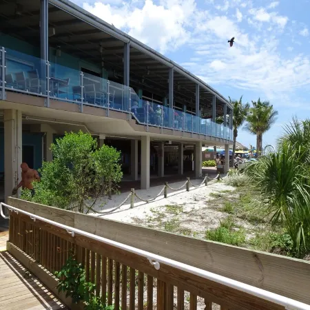 BOOK YOUR DREAM HOME FOR YOUR DREAM VACATION IN VENICE