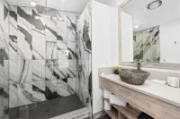 Osceola Lake Retreat minutes from Downtown, Breweries, Crafts, Equestrian Trail