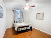 4BR / 3BA spacious home, centrally located! Pet/ kid friendly!