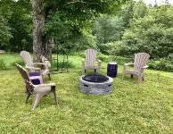 2bdrm East Burke Apt  *Great Location*