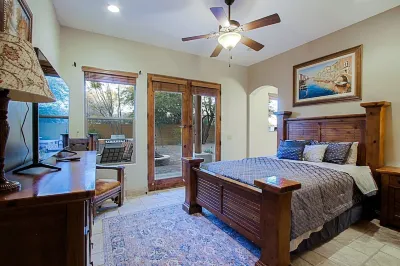 Luxury Custom Home on 1 acre, heated spa and pool, plus casita, no HOA, bring RV