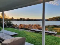 Reimagined Designer Lakehouse in Prime Location