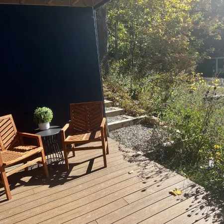 Modern, Chic Adult ONLY Retreat On Hill w/Sunset Views Steps from Downtown