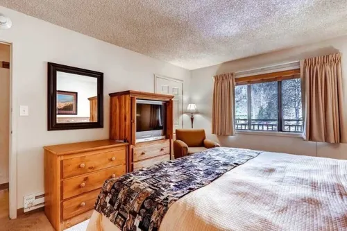 *Limited Offer* Perfect Vail Village Condo - Easy Walk/Free Shuttle to Village