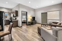 Best Western Sawtooth Inn  Suites