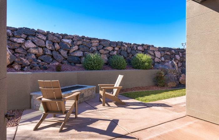 *New Owner Special* Stunning Luxury Home near Tuacahn and Snow Canyon