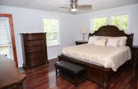 Nice peaceful and spacious home. Hotels in Clanton