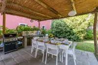 Scuderie Fondi - Villa a few steps from the sea