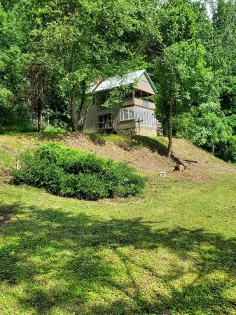 Comfortable House Close To White Oak Canyon & Old Rag Trails Отели в г. Робертсон