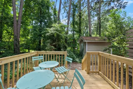 Prime Raleigh Duplex Stay B Отели в г. Уэйк