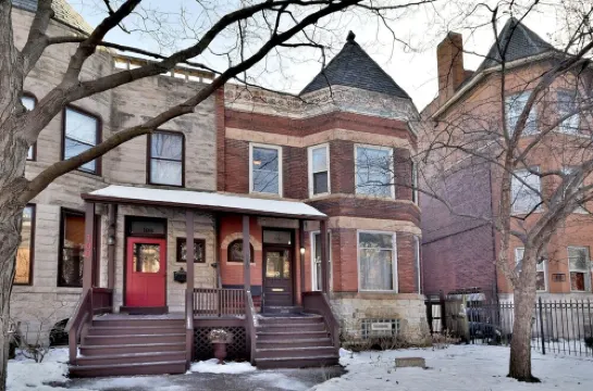 Walking Distance to everything... Hotels in Oak Park