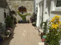 Spacious House set in the heart of Chagford, Dartmoor Hotels near St Michael the Archangel Church