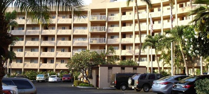 Welcome to Azure Bay, luxury oceanfront condo Hotéis em Kihei