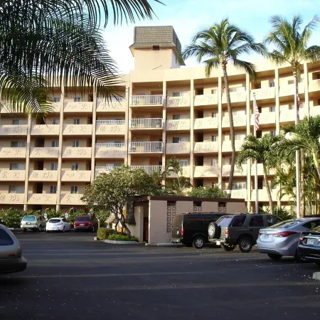 Welcome to Azure Bay, luxury oceanfront condo
