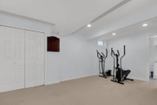 Spacious & Modern Home with everything you need!