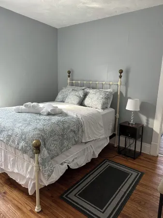 The L's Luxury 2- The Tacoma Upper