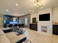 Inn on Main - Modern 1st Floor Apartment in the Heart of Downtown Geneva Các khách sạn ở Geneva