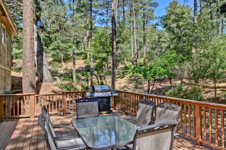 Simply Wonderful....Fully Remodeled Cabin in Pine, AZ