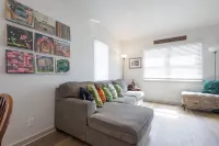 Lancaster/Millersville~ Comfy 4 Bedroom Single Home with 2 Bedrooms on 1st Floor