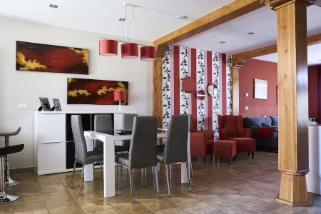 New luxury rural house, in the center of Castilla