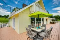 Newly renovated vacation Villa with private pool.