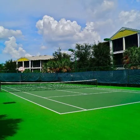 Spacious Resort Condo on Lake 10 Min from Disney-Fab Amenities100+ 5 Star Review