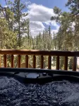 🏔Log Cabin Oasis w/hot tub and movie loft🏜