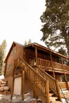 🏔Log Cabin Oasis w/hot tub and movie loft🏜