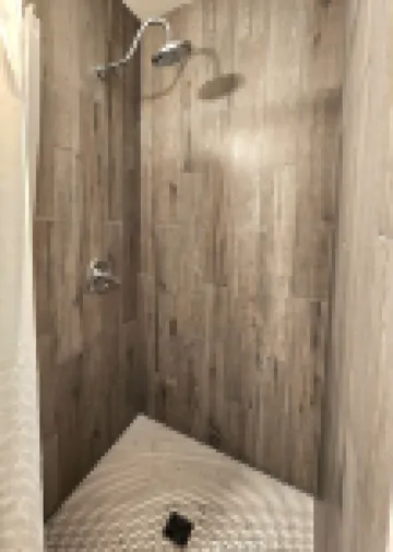 Denali Luxe Studio by airports, lakes, hiking, skiing. Newly remodeled.
