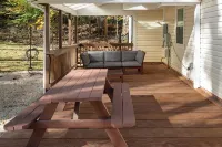 FullyFenced/PetFriendly/BBQ/Fire-pit/DT-Waxhaw/The Bowl-20Mins/Waverly-12Mins فنادق في Waxhaw