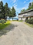 Beautiful and private lakefront home on the sandy shores of South Twin Lake