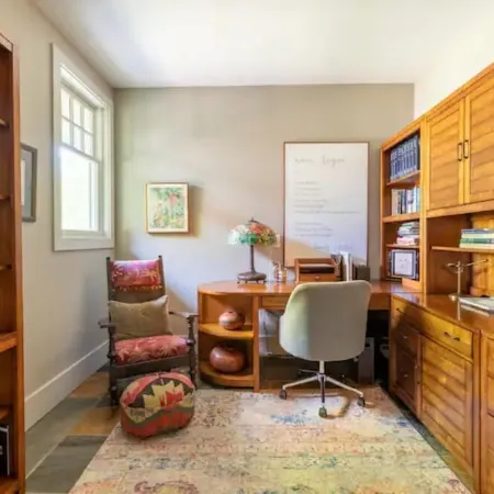 The Poet's House, Luxury and Solitude on 100 acres