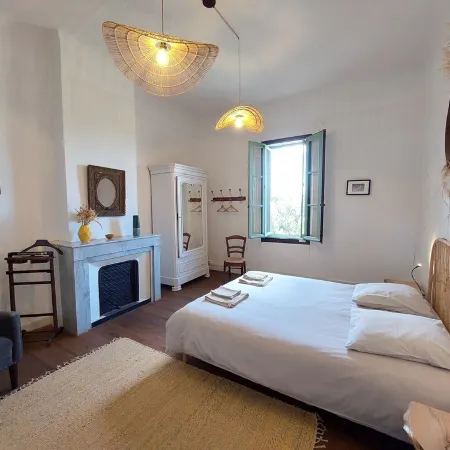 X1f33f;Superb Maison de Maître in Provence with XXL Infinity Pool and BicyclesX1f33f;