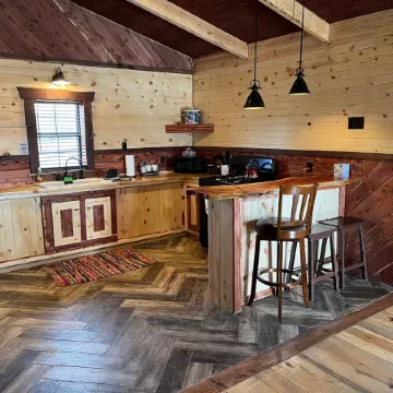 Cozy cabin with mountain views on small family farm