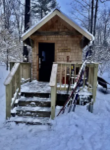 Tiny House with Private Hot Tub on 100 Acres