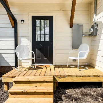 Elegant studio near downtown