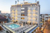 Hotel Continental & Residence - Pools