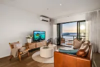 Sol Sands: Oceanfront | Balcony | Henley Beach
